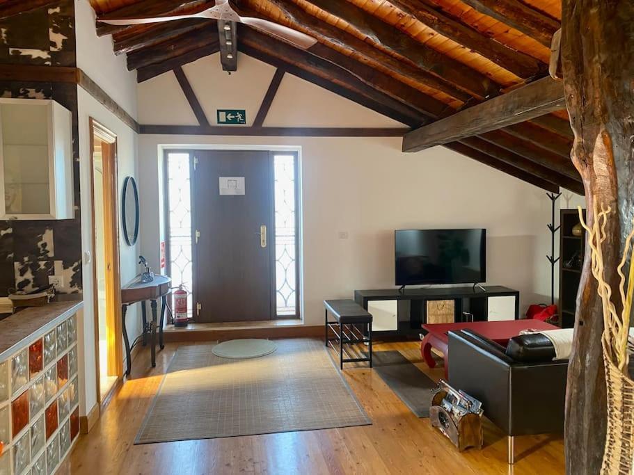 Bilbo Near Atico Rural Con Terraza Apartment Basauri Ngoại thất bức ảnh