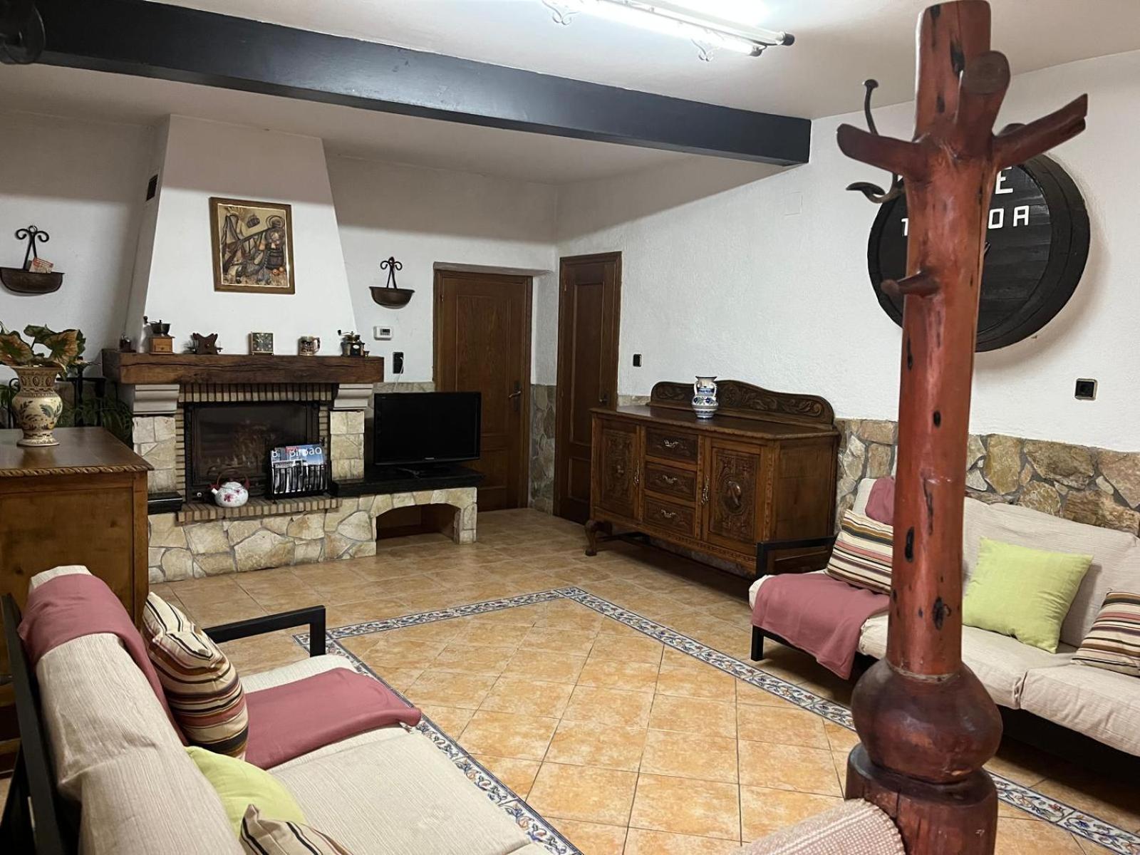 Bilbo Near Atico Rural Con Terraza Apartment Basauri Ngoại thất bức ảnh