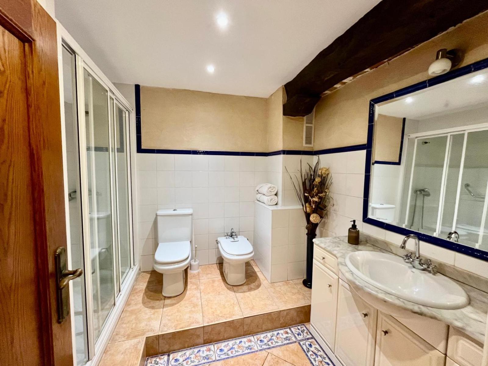 Bilbo Near Atico Rural Con Terraza Apartment Basauri Ngoại thất bức ảnh